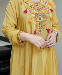 Women's French Crepe Embroidered Kurti with Pant Set – SK-URMILA thumbnail