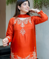 Women's Embroidered Natural Crepe Kurta Pant Set with Dupatta – VI-DRISHTI thumbnail
