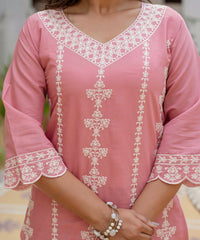 Women's Baby Pink Roman Silk Embroidered Kurta Pant Set with Organza Dupatta thumbnail