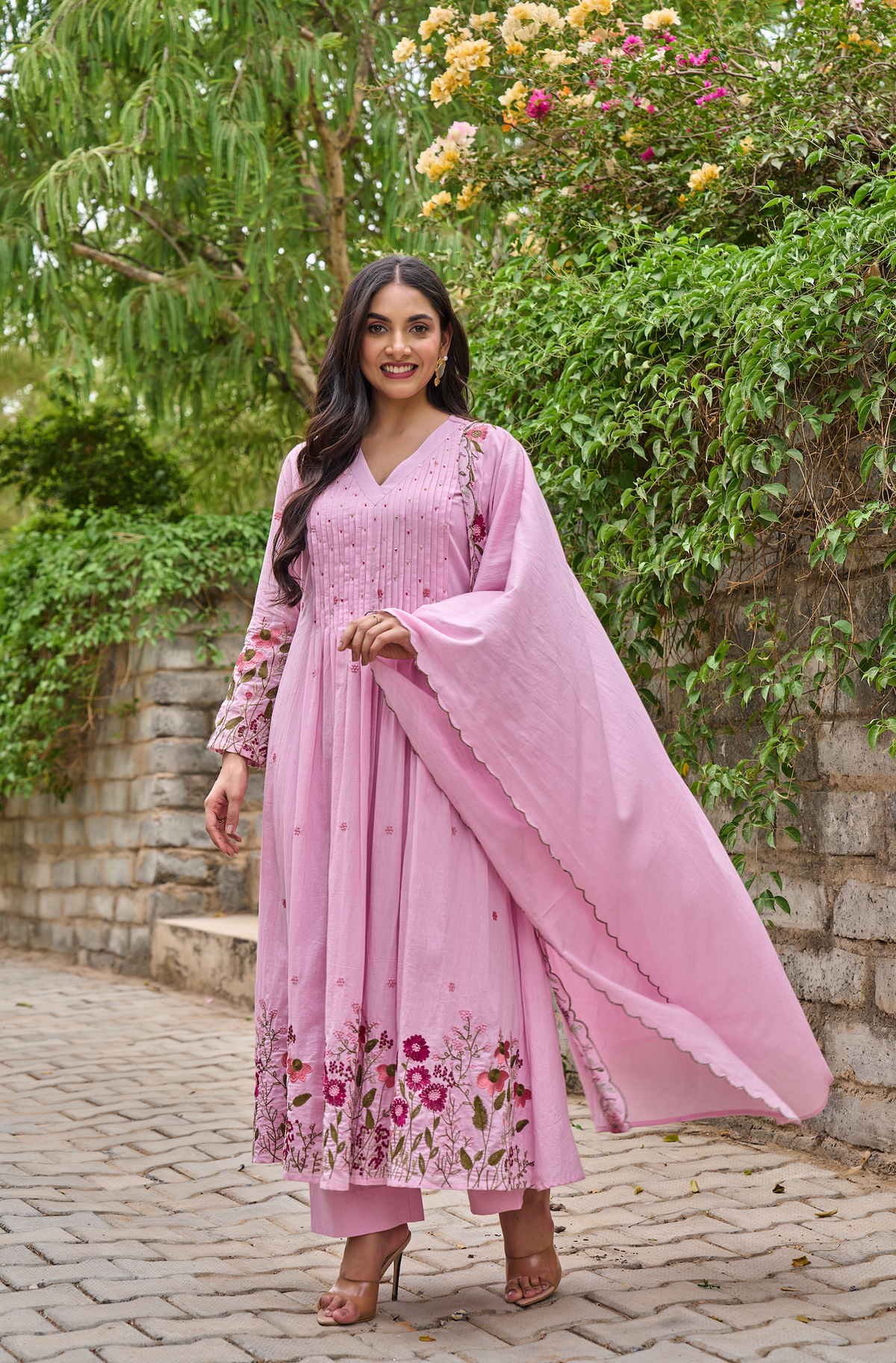 Women's Chanderi Silk Embroidered Kurta Pant Set with Handwork Dupatta
