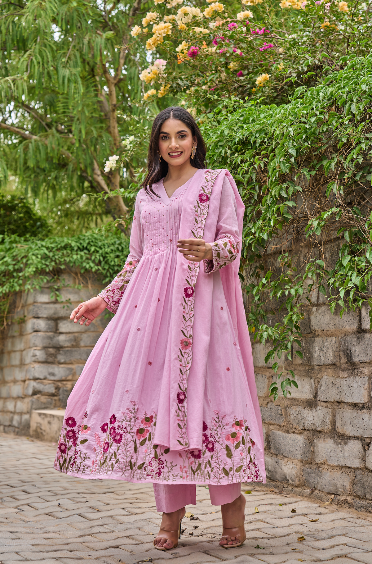 Women's Chanderi Silk Embroidered Kurta Pant Set with Handwork Dupatta