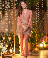 Women's Peach Crunchy Silk Embroidered Kurta Pant Set – ST-TANISHKA thumbnail