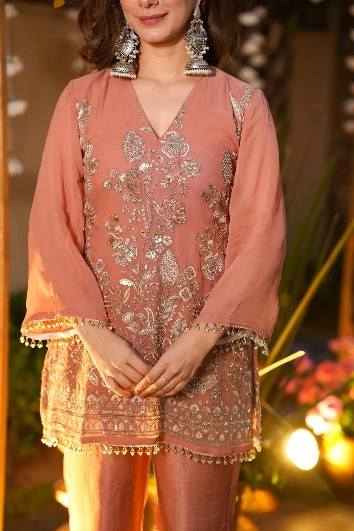Women's Peach Crunchy Silk Embroidered Kurta Pant Set – ST-TANISHKA